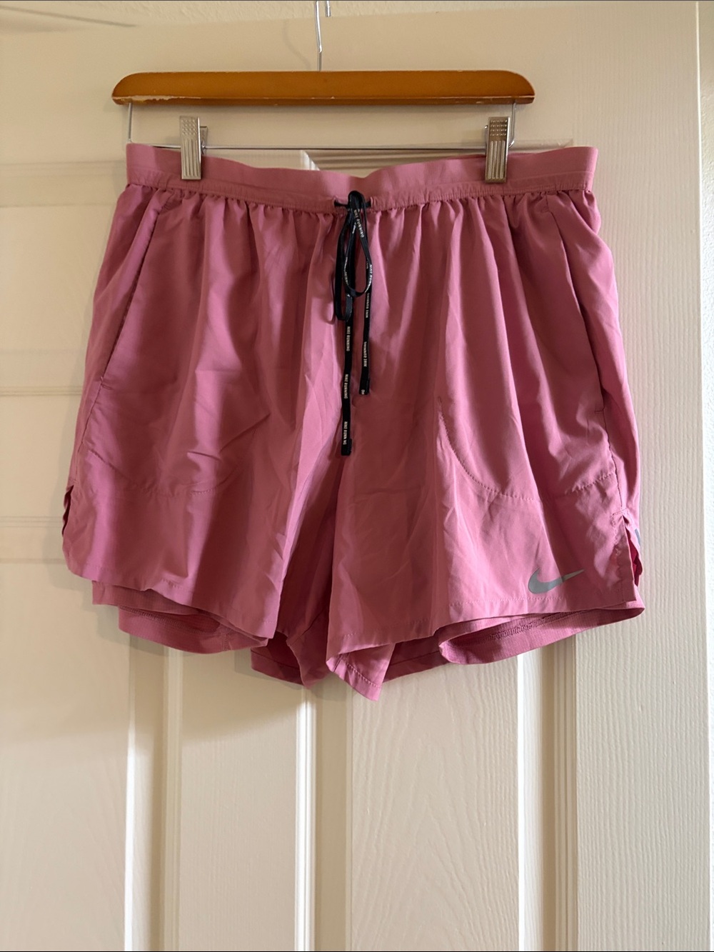 Nike Men’s Mauve Athletic Shorts with Black Drawstring